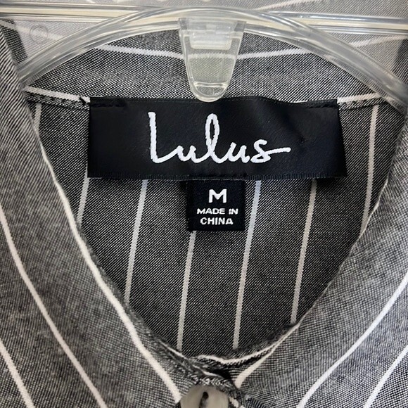 Poised and Proper Grey Striped Knotted Shirt Dress Sz medium long sleeve - Picture 4 of 16